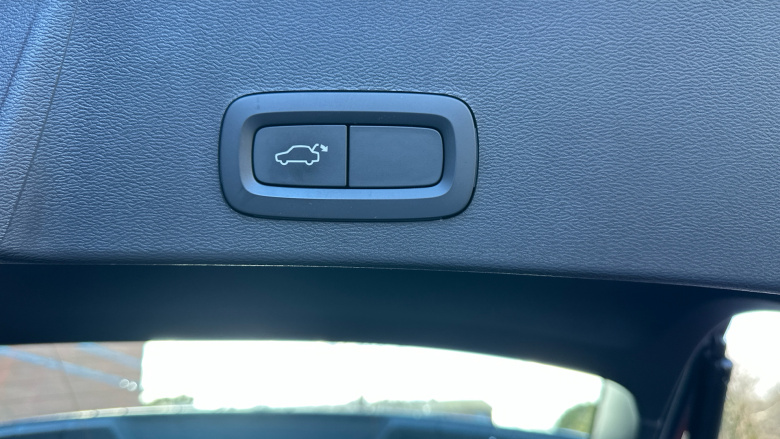 Volvo Xc40 1.5 T4 Recharge PHEV Inscription 5dr Auto Estate